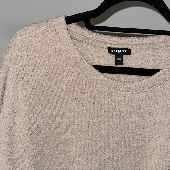Express Sweater - Picture 2 of 2